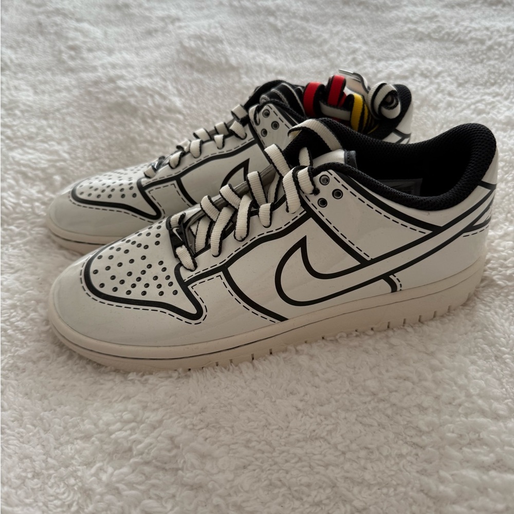 NWT Nike Lego edition sneakers